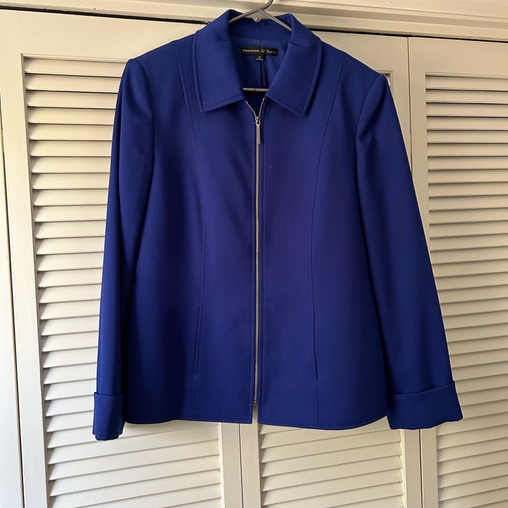 Royal blue long sleeve jacket